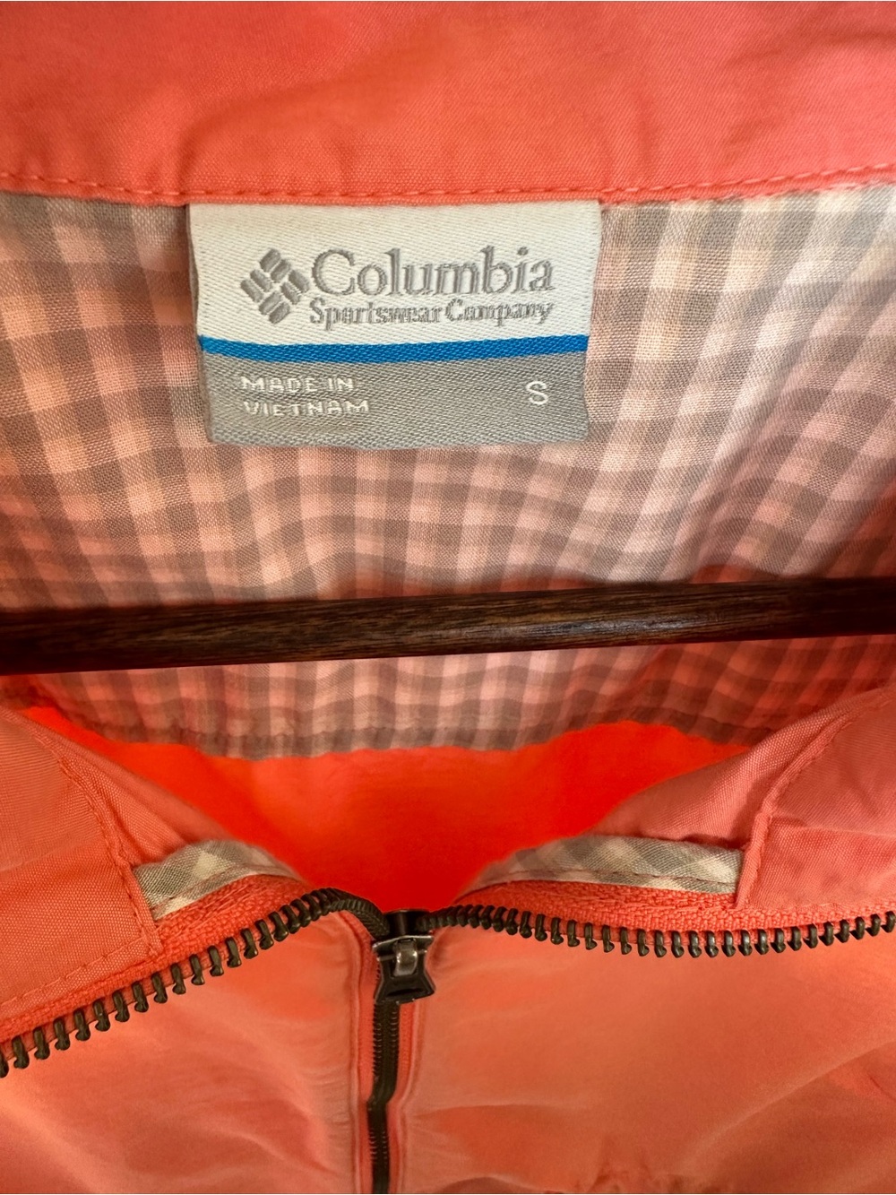 Columbia Coral Zip-Front Sleeveless Vest - Picture 7 of 8